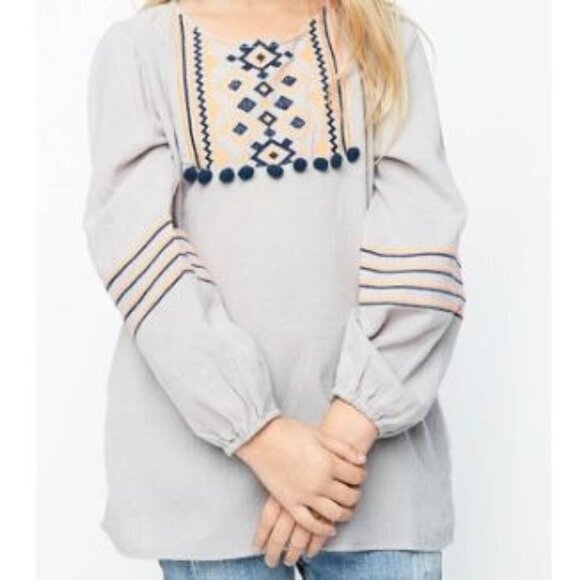 Hayden Size Medium 100% Cotton Gray Embroidered Bohemian Tassel Peasant Top - Picture 1 of 9